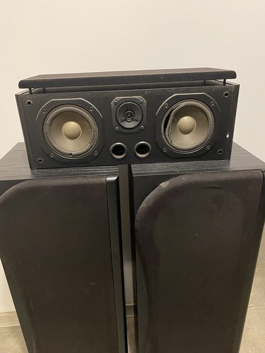 Kolumny Voyager 200 250w plus centralny