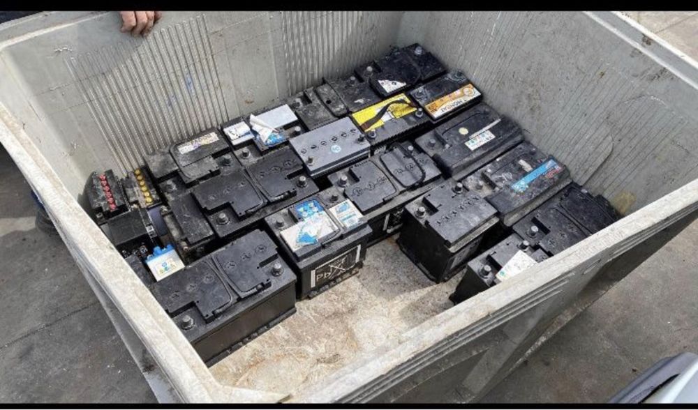 Recolho tudo tipo de ferro velho