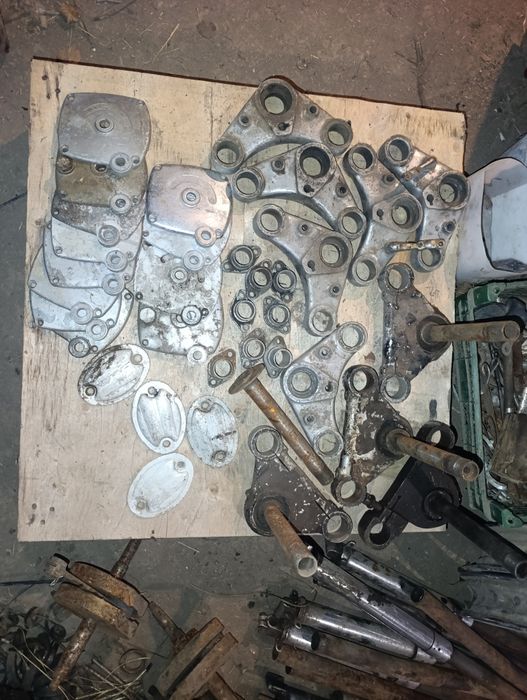 Дуже багато запчастин до мотоцикла  panonnia/розборка