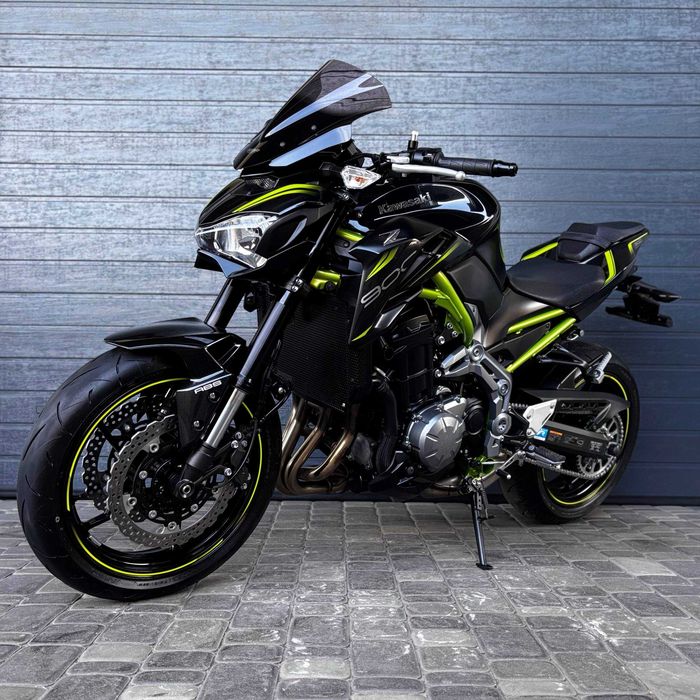 Продам мотоцикл Kawasaki Z900 (5997)