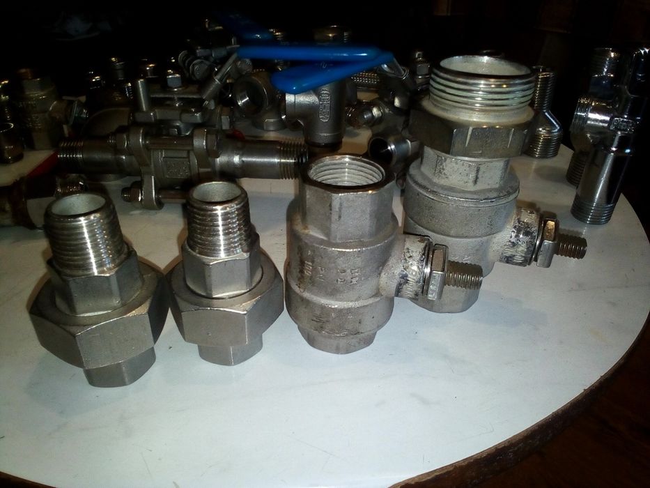 Продам сантехніку