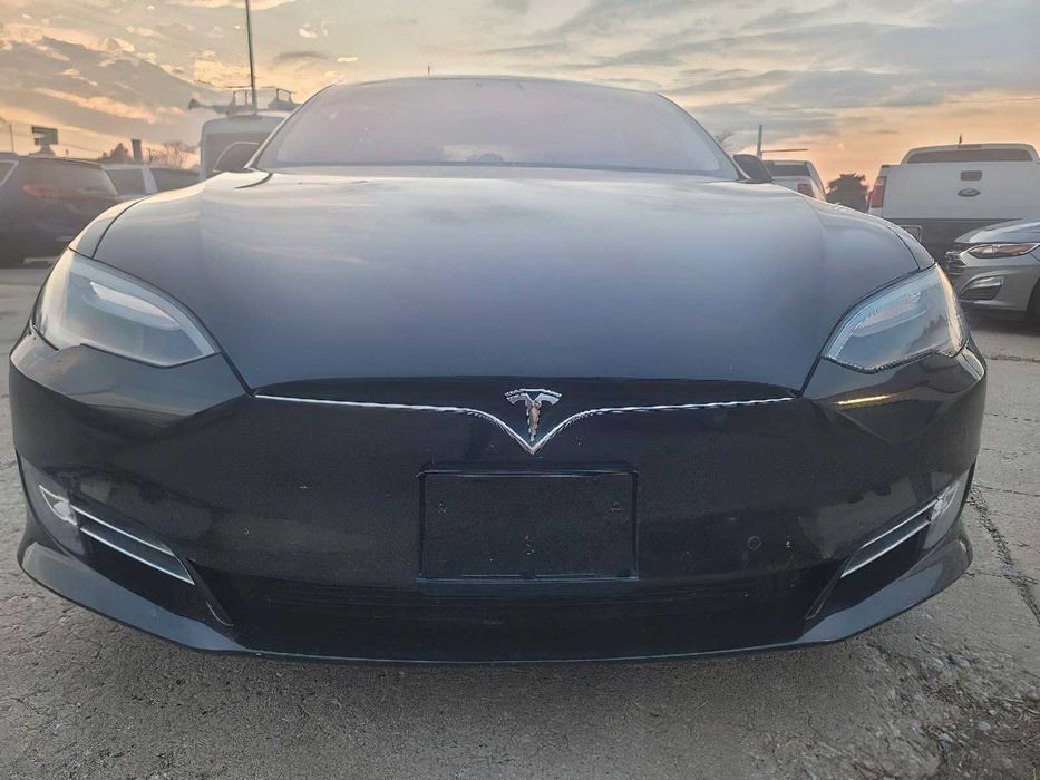 Tesla Model S 75      2017