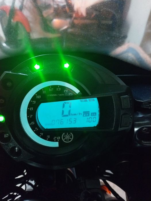 Mota Yahama FZ6 Fazer
