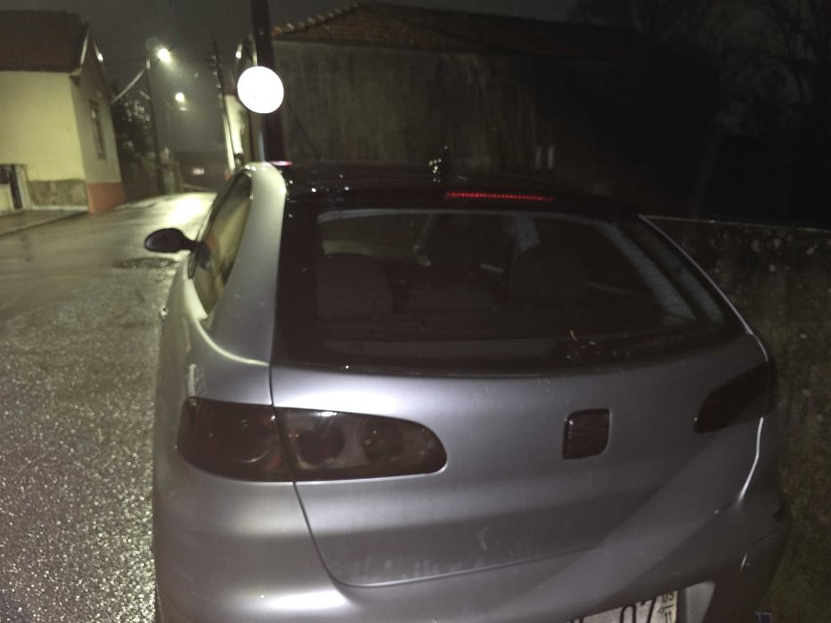 SEAT Ibiza 6L - 1.9 TDI 100cv Caixa 6 Velocidades 3 Portas