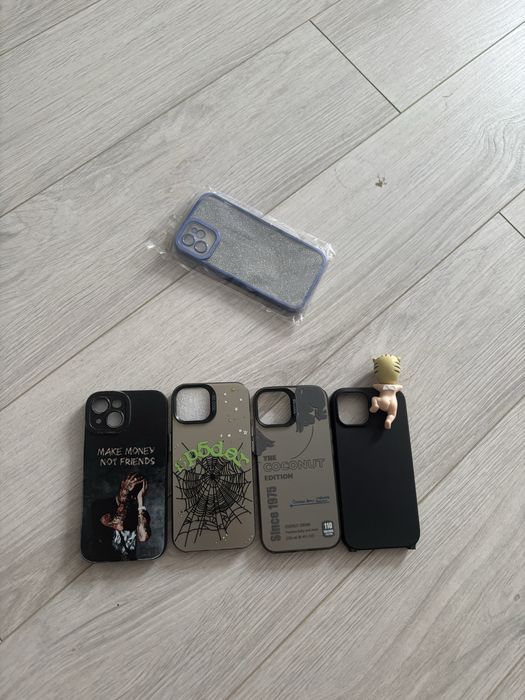 Etui iphone 15 4sztuki +jedna gratis