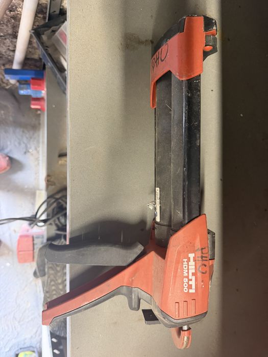 Hilti hdm500 Pistolet do kleju