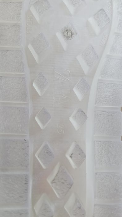 Sandalias transparentes T.25
