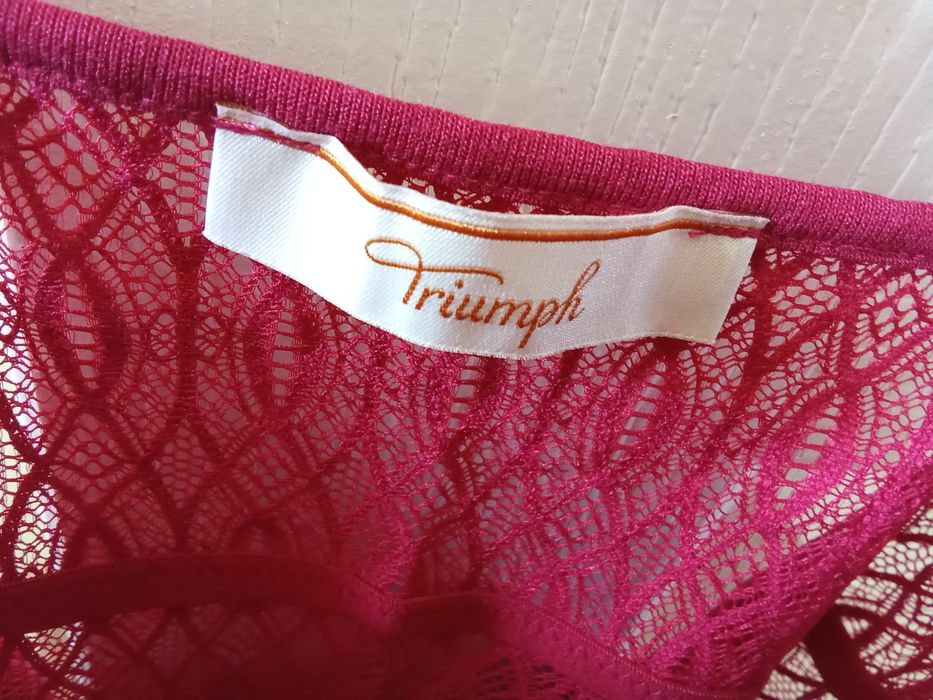 Koszulka nocna Triumph  z metką 36