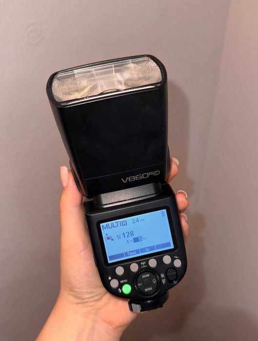 Вспышка V860III-C и Радиосинхронизатор Godox XPro II для Canon (б/у)