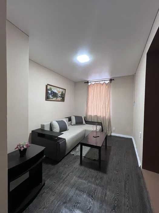 Продам 2к квартиру в 2х- поверховому будинку, ЦЕНТР (90268)