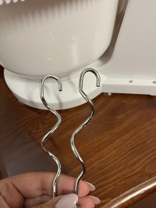 Batedeira Novus nunca usada