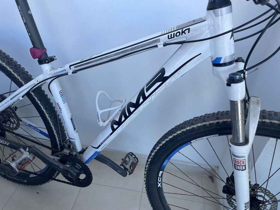 Vendo bicicleta MMR roda 29 com extras
