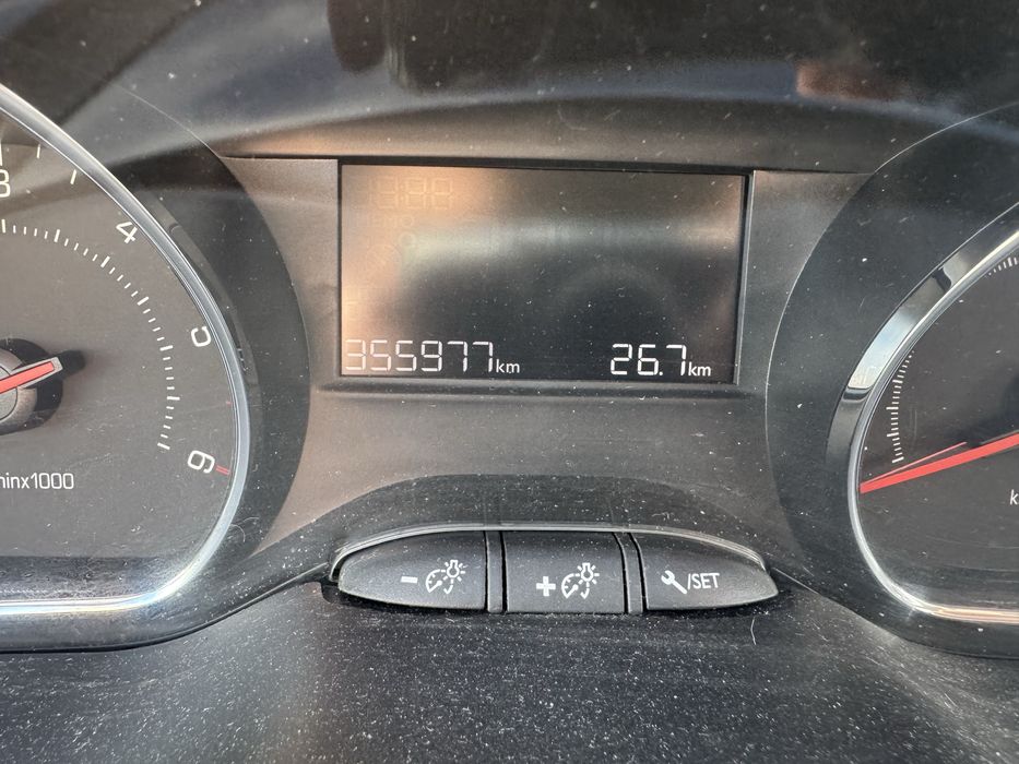Peugeot 208 1.4hdi