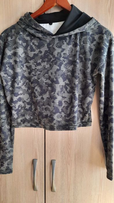 Коротке худі топ камуфляж Primark uk 8 р-р 42