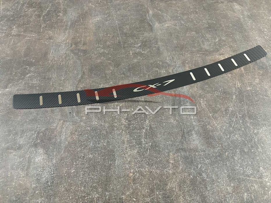 Накладка на задній бампер Mazda CX-7 CX 7 нержавійка + карбон