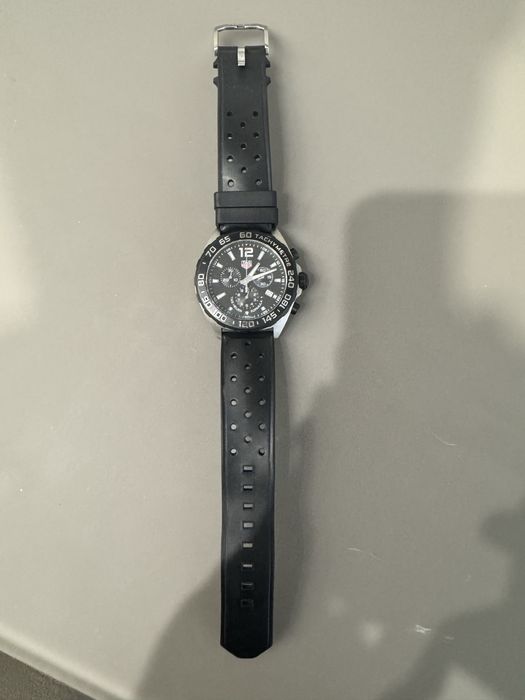 Продам годинник Tag Heuer Formula 1