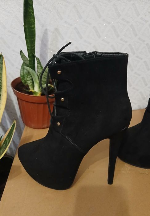 Ботиночки сапожки ботильоны,полусапожки