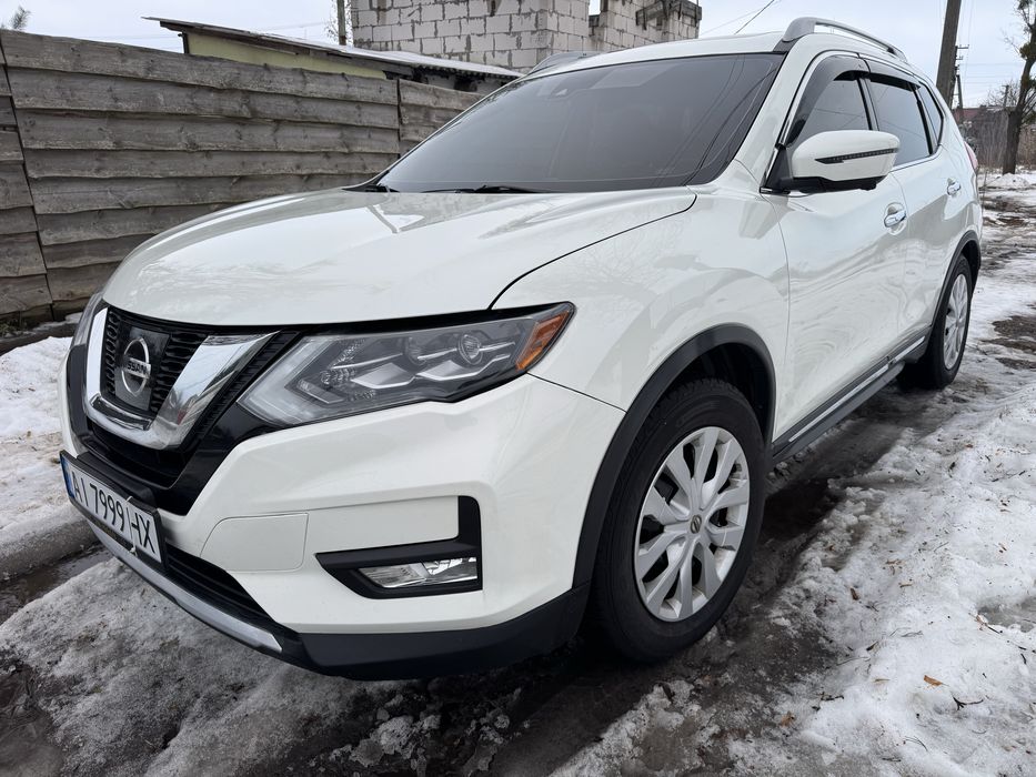 Nisan Rogue Нісан Рог