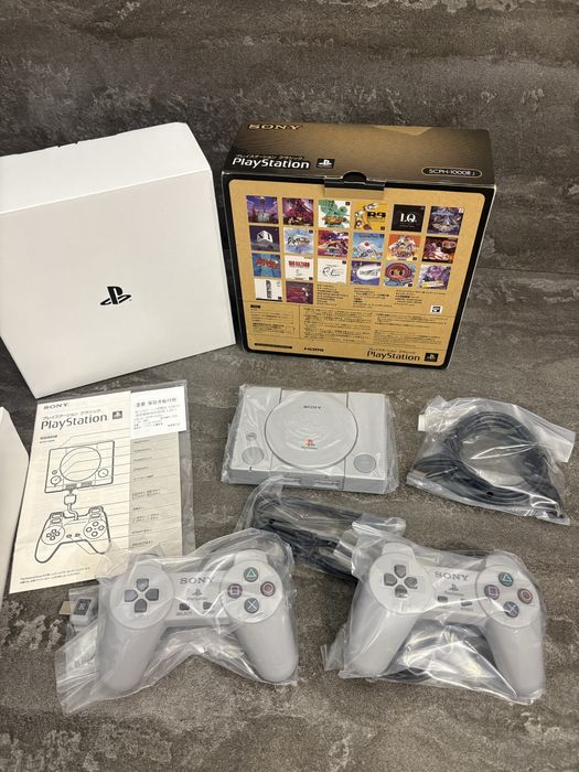Консоль SONY PS 1000R mini Японка. Стан нової