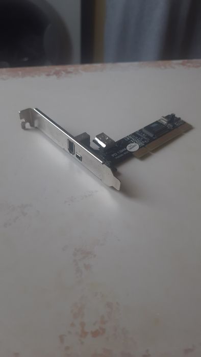 Плата розширення, відеозахвату PCI 1394