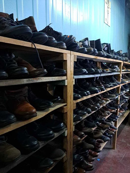 ЗНИЖКИ! РОЗПРОДАЖ Взуття Черевики Ботинки Чоловічі Жіночі з НІМЕЧЧИНИ