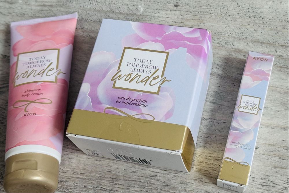 AVON ZESTAW TTA Wonder 3w1 Damski dla Niej Perfumy Balsam Perfumetka