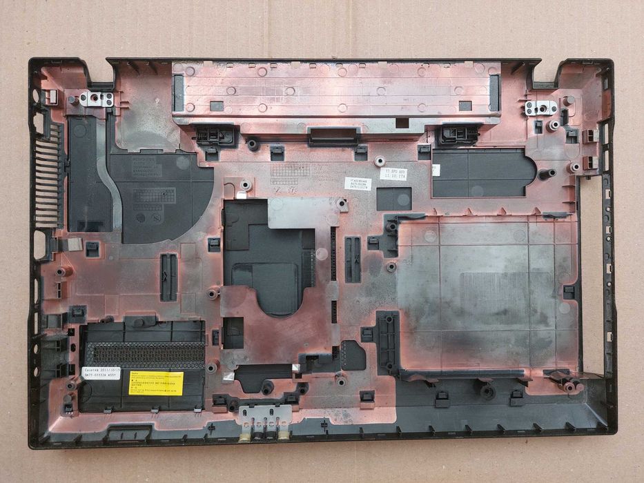 Професійна розбірка ноутбука Samsung NP305V5A