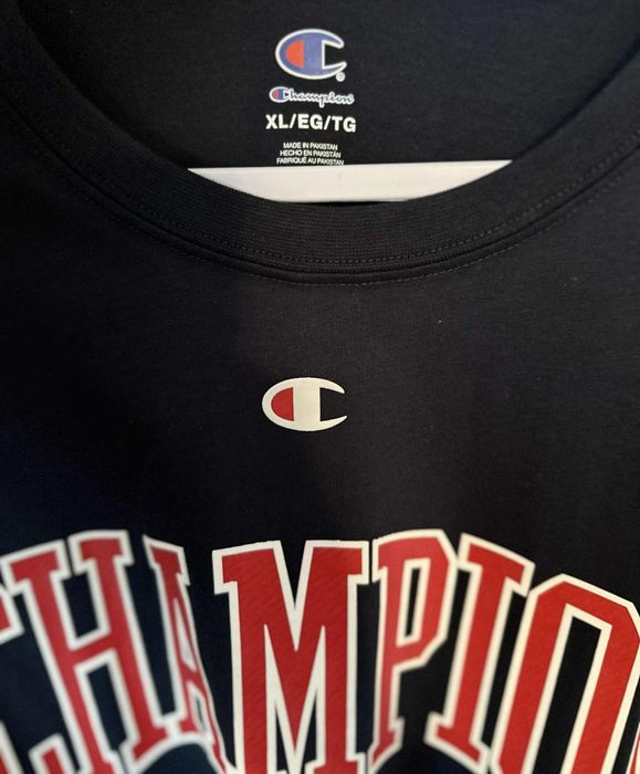 KoszulkA Champion – klasykę streetwearu dla fanów