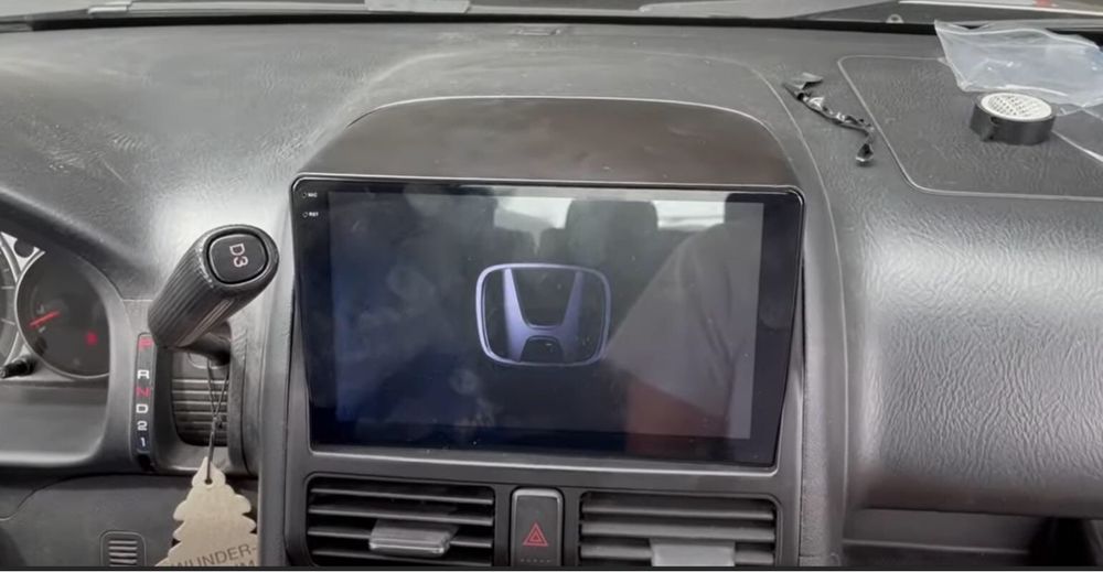 Автомагнітола для Honda CR-V 2 2001-2006, Android, під камеру