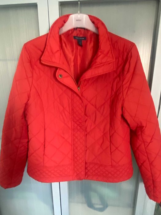 czerwona pikowana kurtka Tommy Hilfiger roz. L