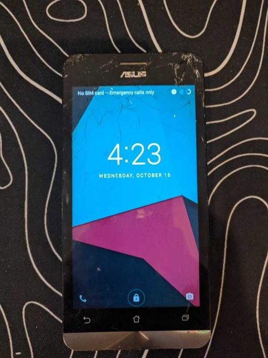 ASUS Zenfone 5 (J00T), LineageOS 14.1 (A7.1.2)
