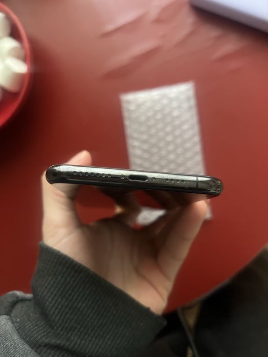 Айфон 11 про макс 512 гігабайт гарний стан