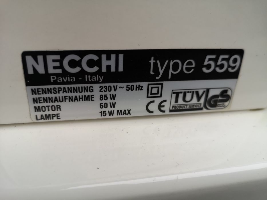 швeйна машинка necchi