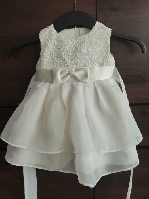 Sukienka do chrztu i nie tylko 74-80