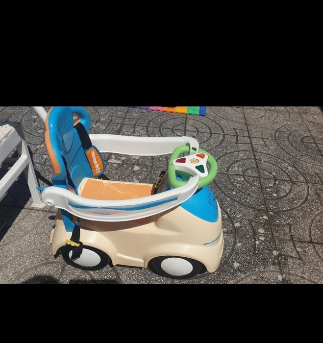 Carro para creança de 1 a 2,4 anos