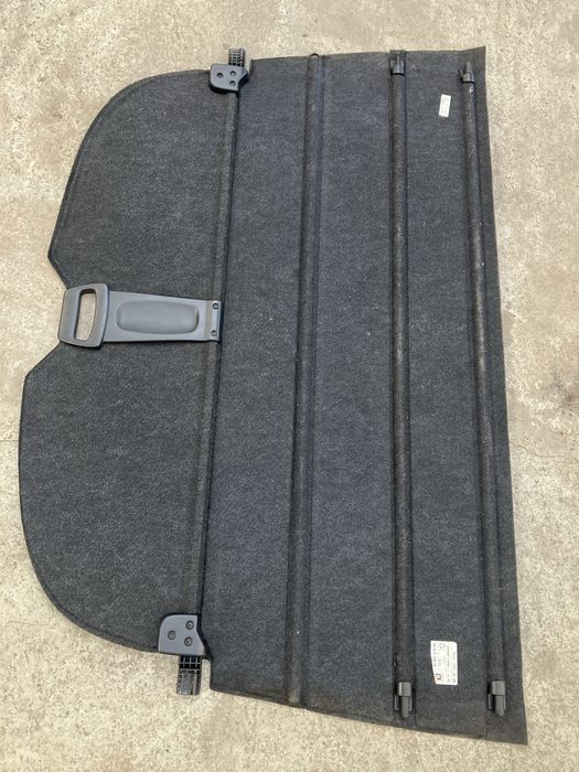 Peugeot 308 sw - roleta bagażnika