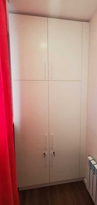 Шафа на балкон. Ви залишитесь задоволені! Замір, виготовлення, монтаж.