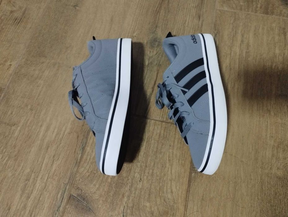 Sapatilhas Adidas Cinzentas 41