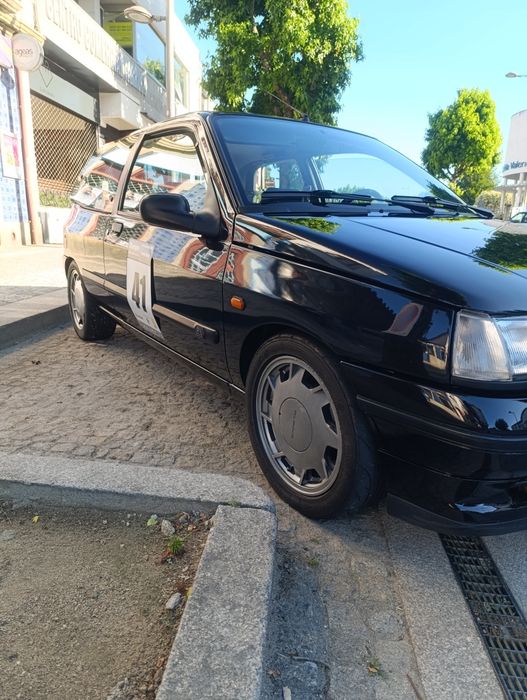 Renault Clio MK1