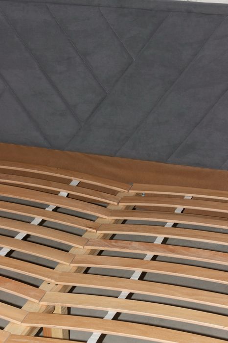 двуспальне деревʼяне  ліжко