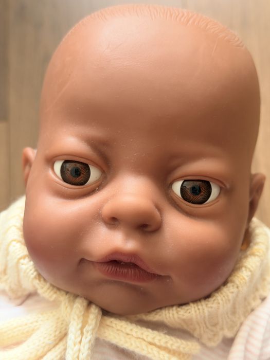 Boneco como novo.