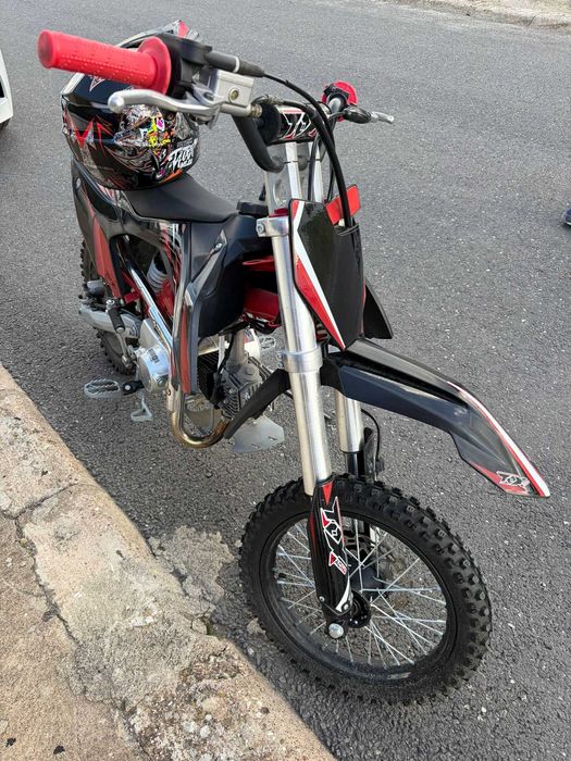 Pit bike 125 com pouco uso