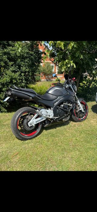 Мотоцикл Suzuki GSR 600