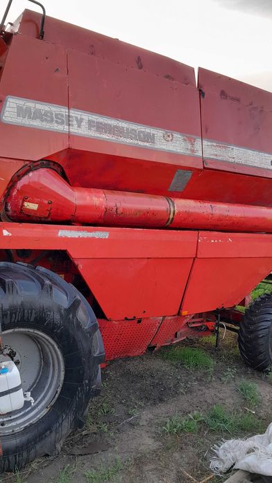 Комбайн Massey Ferguson 40