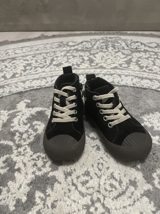 Взуття дитяче на весну