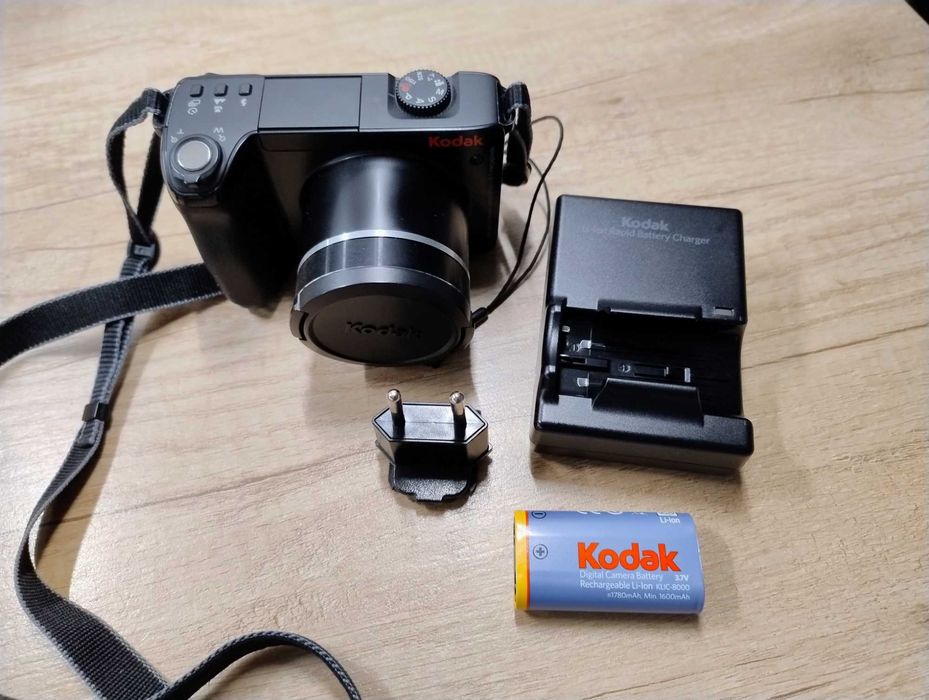 Aparat Kodak EasyShare Z8612IS idealny stan