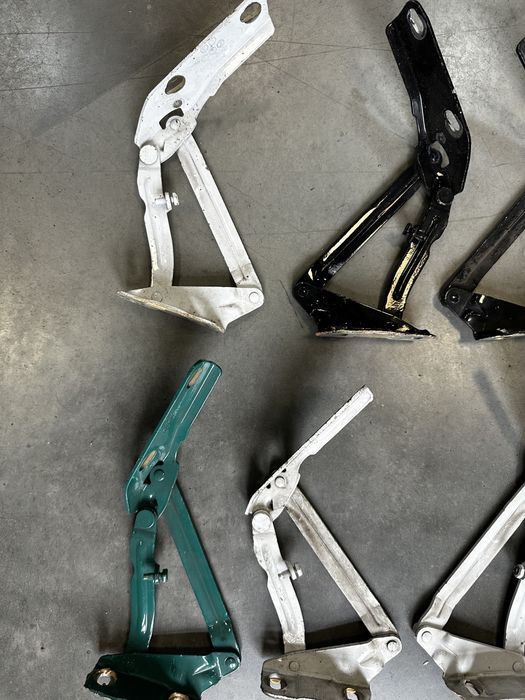 Петлі капота завіса Спрінтер Sprinter W906 крафтер Crafter