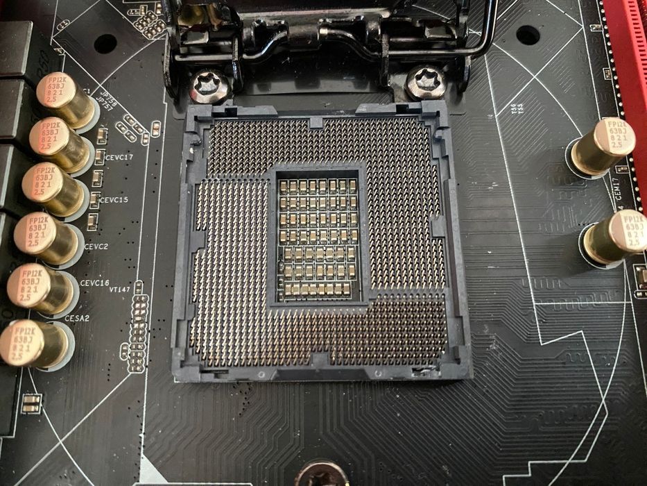 Asrock Fatal1ty Z170 Gaming K4 (Peças/Reparação)