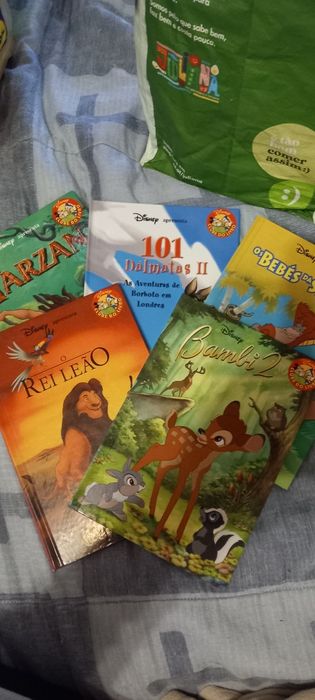 Livros "clube do livro - Disney e Pixar"