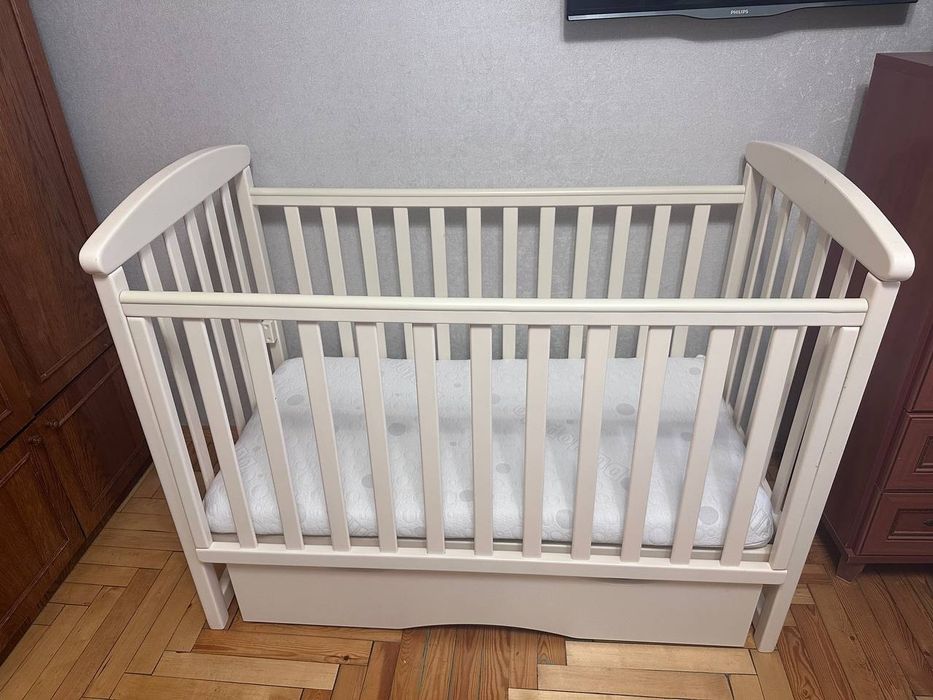 Продам дитяче ліжечко